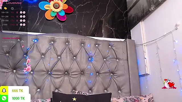 Chat XXX en directo de LAILAGUMMY