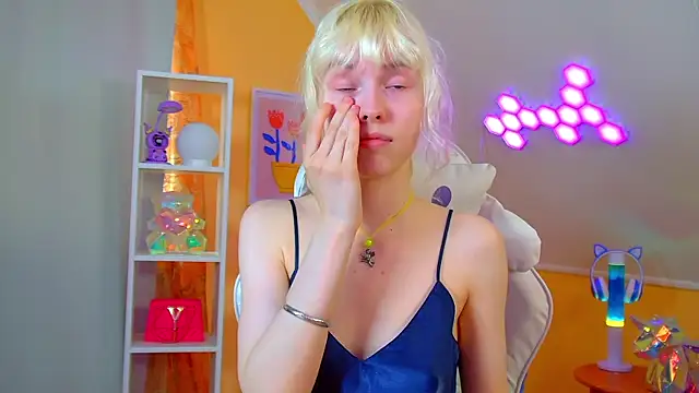 Chat XXX en directo de HannahHollis