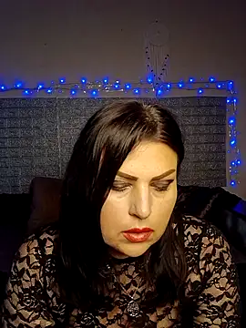 kataleya94 Adlı Modelin Canlı XXX Sohbeti