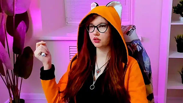 Онлайн чат XXX CarolGiggly