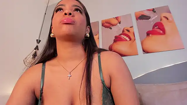 Chatroom XXX en direct de CannelaSmith