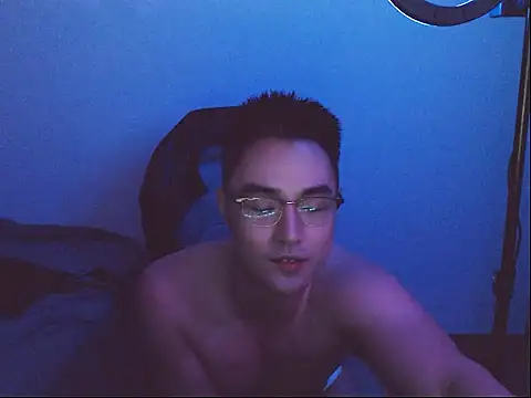 Ruize531 即時 XXX 聊天