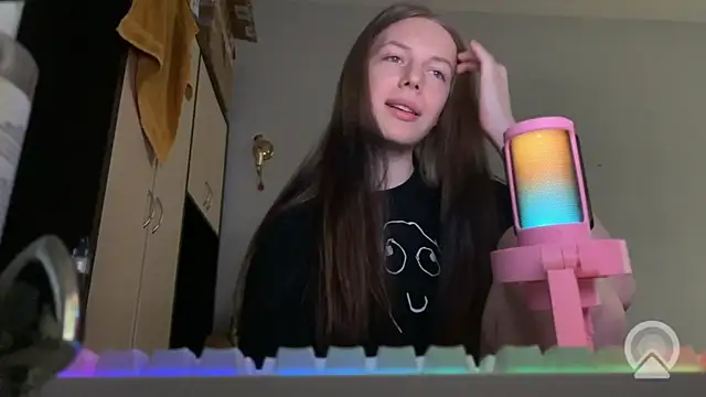 britneylovely – Kamerová šou