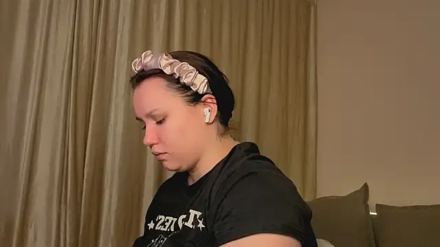 XXX chat uživo modela Alisia_Mars