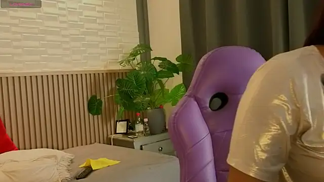 TiffanyWalk 现场XXX聊天