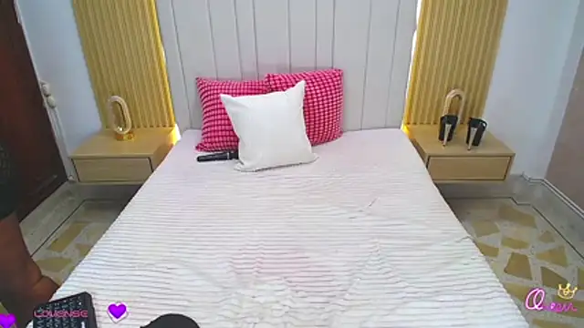 Chatroom XXX en direct de WildScarlet