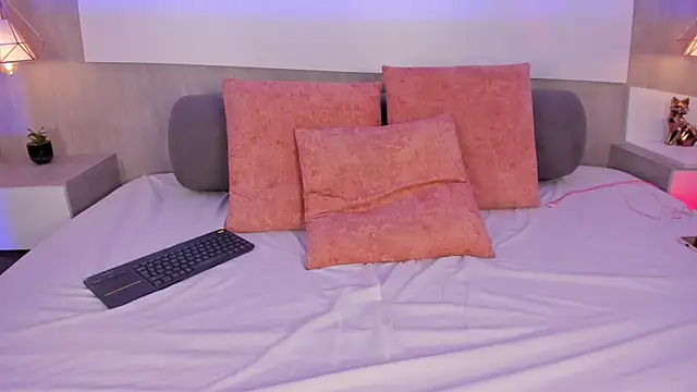 Vittoria__rossi – Live XXX-chat