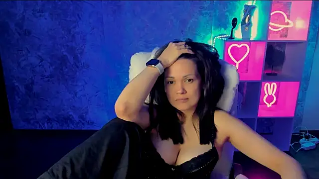 karolina_robinson 现场XXX聊天