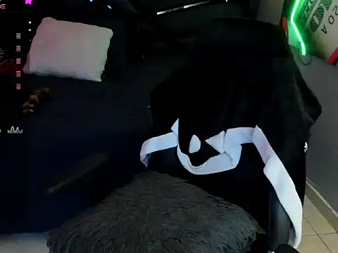 Sara_Bdsm_'s Live XXX Chat