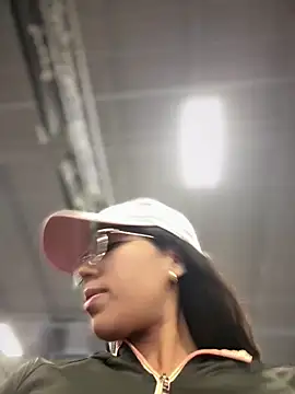 SheenaBrooke: онлайн-секс-чат