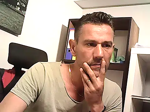 عرض كام mastercharisma35