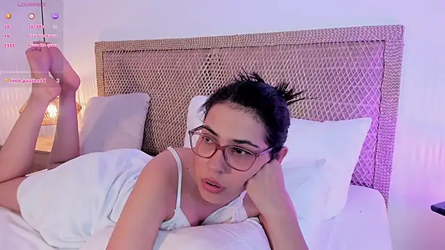 Chat +18 de desireee_ ao vivo