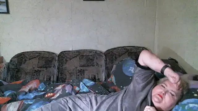 Lana555 Adlı Modelin Canlı XXX Sohbeti