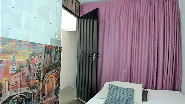 Chat XXX Live Camilatinass_