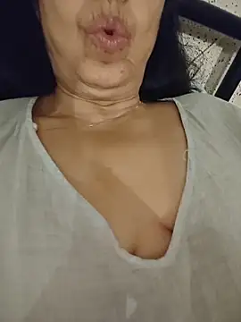 NakedMILFx's Webcam Show