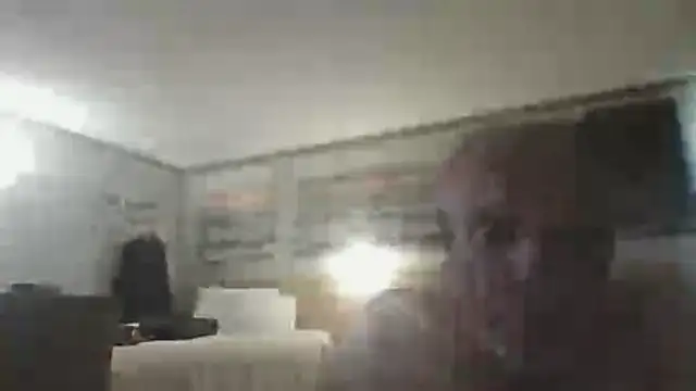 505Lookin4W2fwb 即時 XXX 聊天