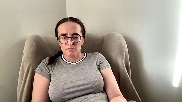 SofiaTease 现场XXX聊天