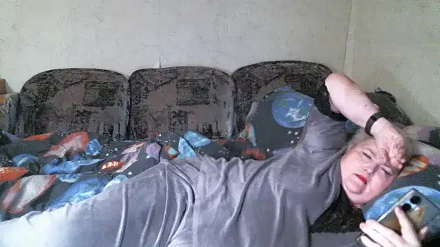 Lana555: онлайн-секс-чат