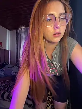 Chat +18 de CoraVibes ao vivo