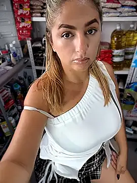 Pokazy przed kamerką – sammyqueenx21