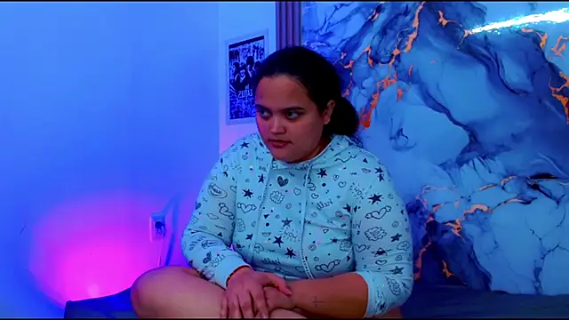 Chat +18 de brunnette_hot ao vivo