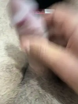 cazzoduro32 在線直播表演