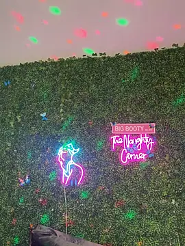 RenaThickAss' Live XXX Chat