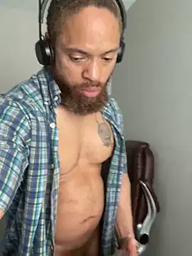 Fathero1time: онлайн-секс-чат