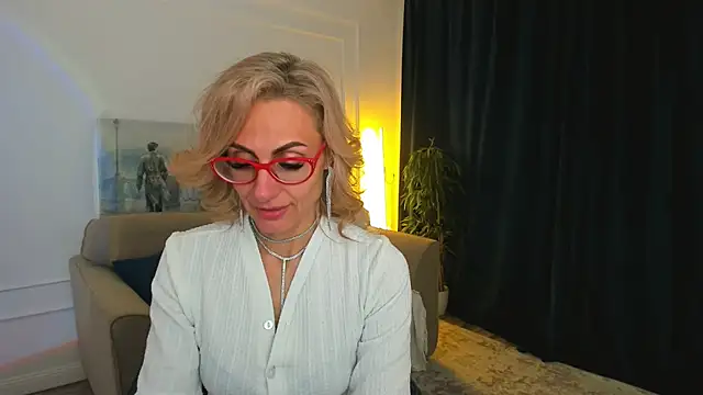 MuseOfStage's Live XXX Chat