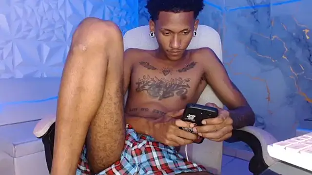 ManSant élő XXX-chatje