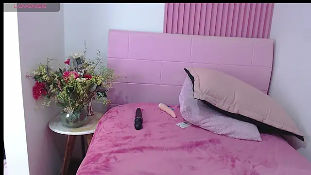 Maddy_14's Live XXX Chat