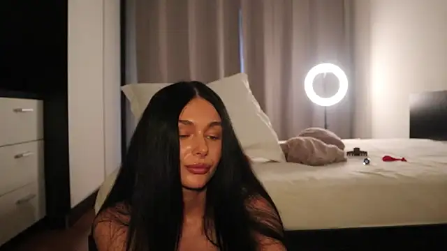 IvyKaelani Chat XXX in diretta