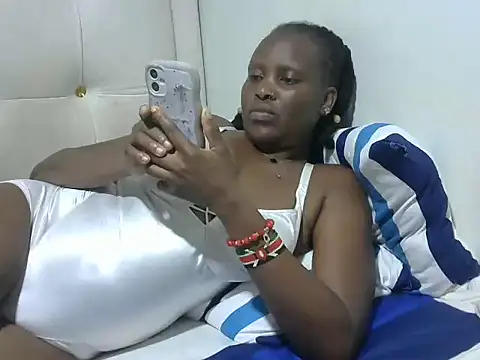 Mylaclara Live XXX-Chat