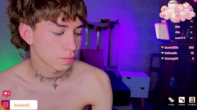 عرض كام kaelwolf_tay