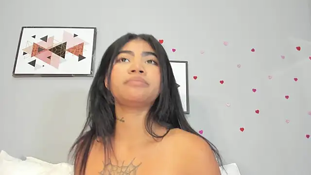 PauleteW10 Live XXX-Chat