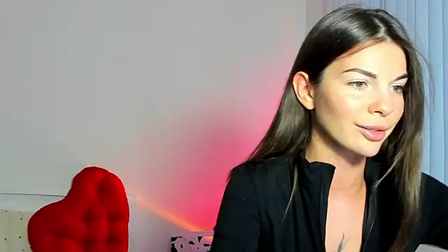 Andrea_Blossom Adlı Modelin Canlı XXX Sohbeti