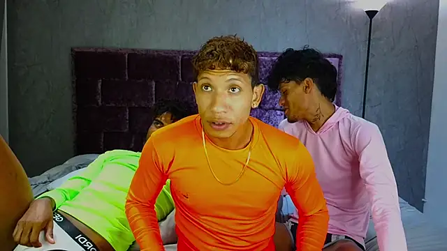 The_golden_boys1's Webcam Show