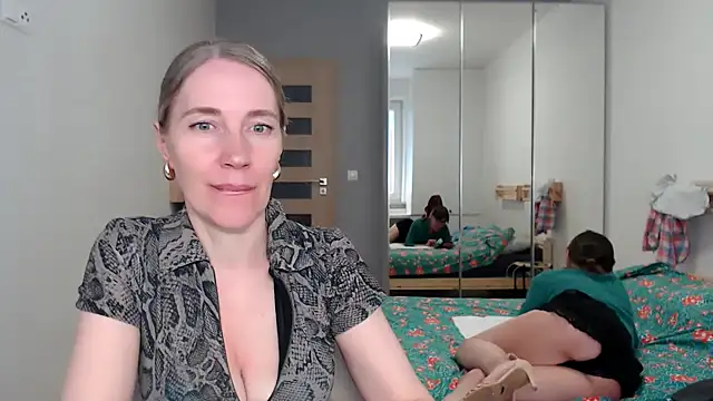 Javelinka Live XXX-chat