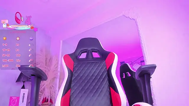 KarelyMitchel live XXX chat