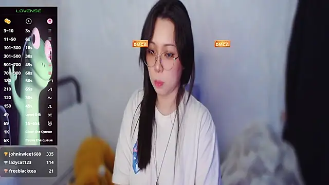 Xiao_Yi_0814 Adlı Modelin Canlı XXX Sohbeti