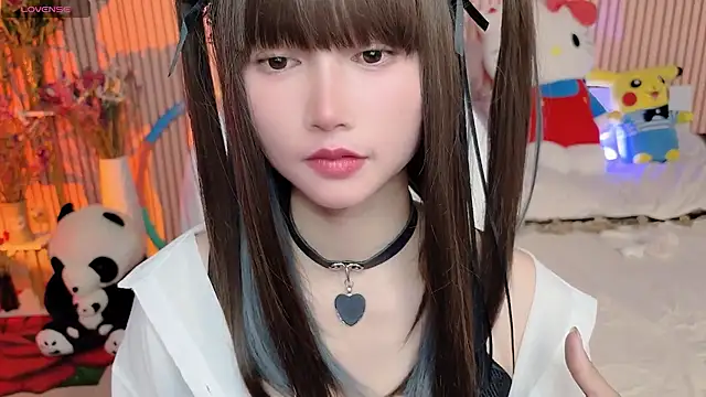 di-or- élő XXX-chatje