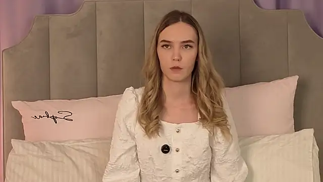 NikkiRyx লাইভ XXX চ্যাট