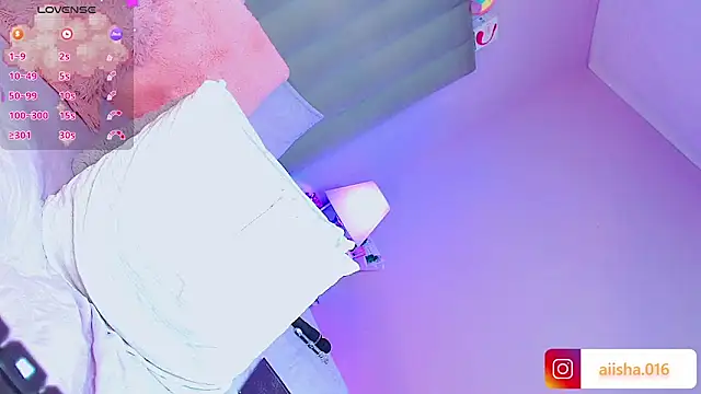 AiishaRoseのウェブカメラショー