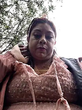 Laura-Hernandez Adlı Modelin Canlı XXX Sohbeti