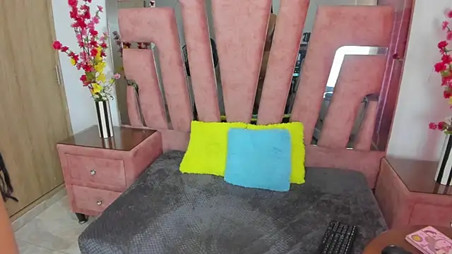 MaraKarlyのライブXXXチャット