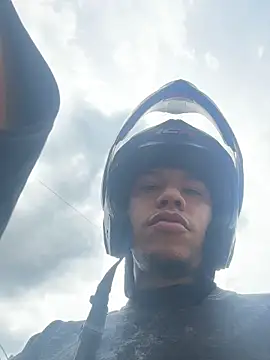 AlphaMasterXxx – webcam-show