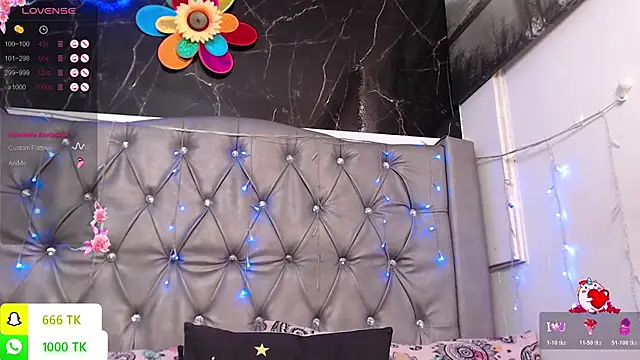 LAILAGUMMY Live XXX Chat