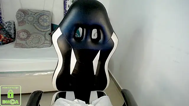 NathaliaSweet_11 Adlı Modelin Canlı XXX Sohbeti