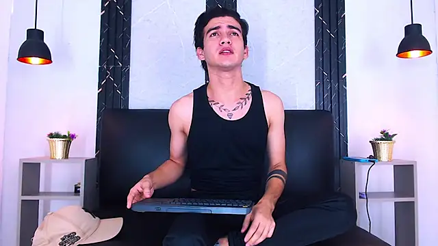 Feiccer_Castquer's Webcam Show