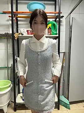 gougou13 webcam show